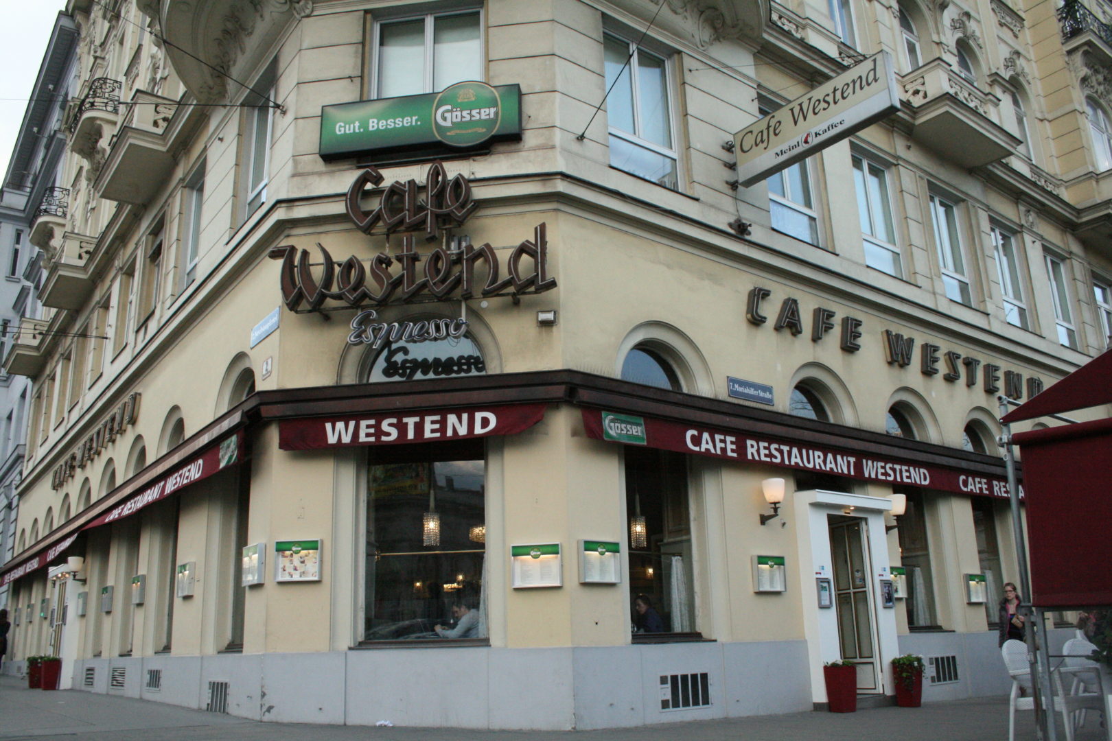 Cafe_Westend_au+ƒen