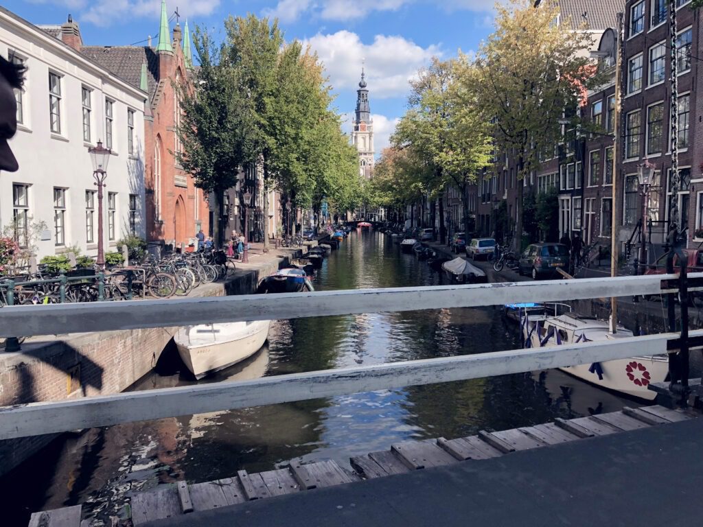 Canals of Amsterdam - Fun Facts Amsterdam