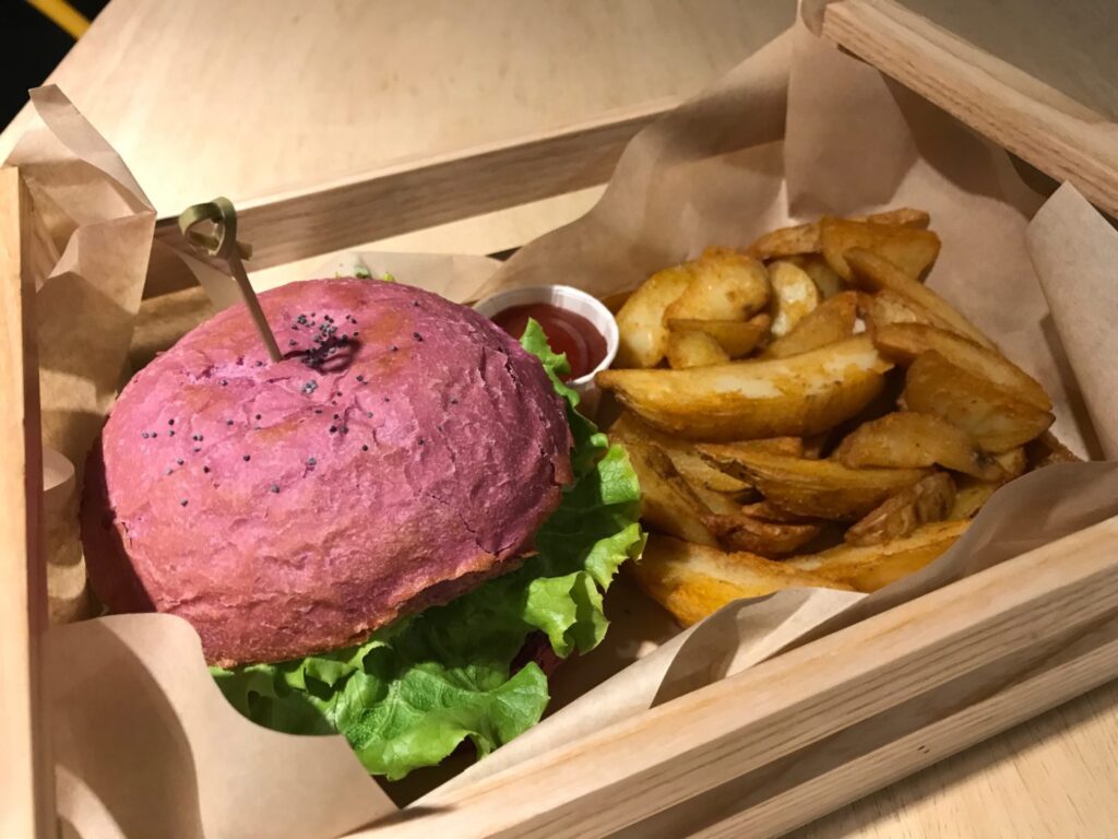 Vegan Restaurants in Milan - Flower Burger