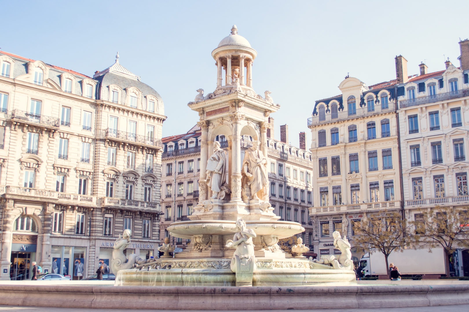 Fun Facts über Lyon MEININGER Hotels