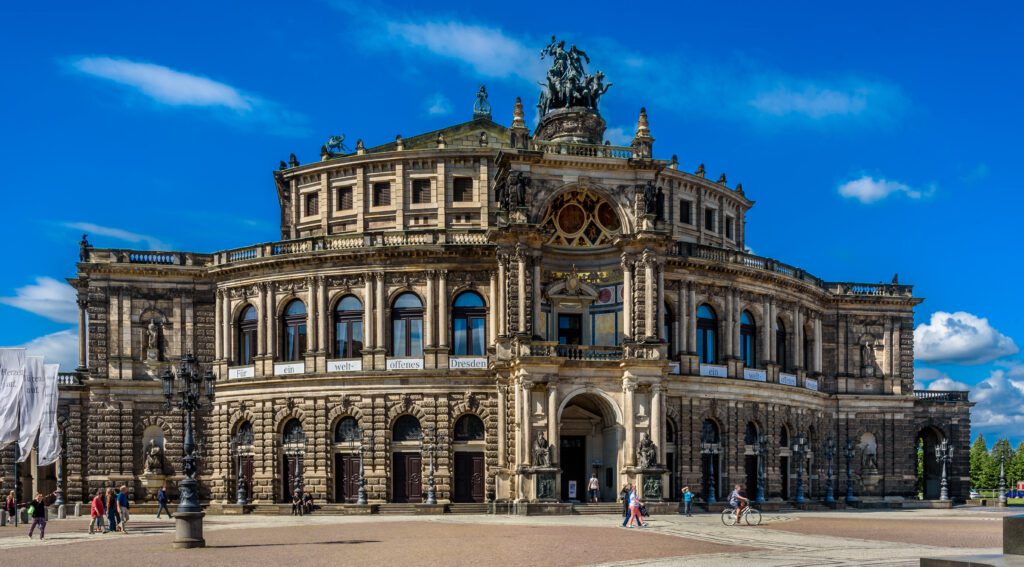 One day in Dresden: Semper Opera House