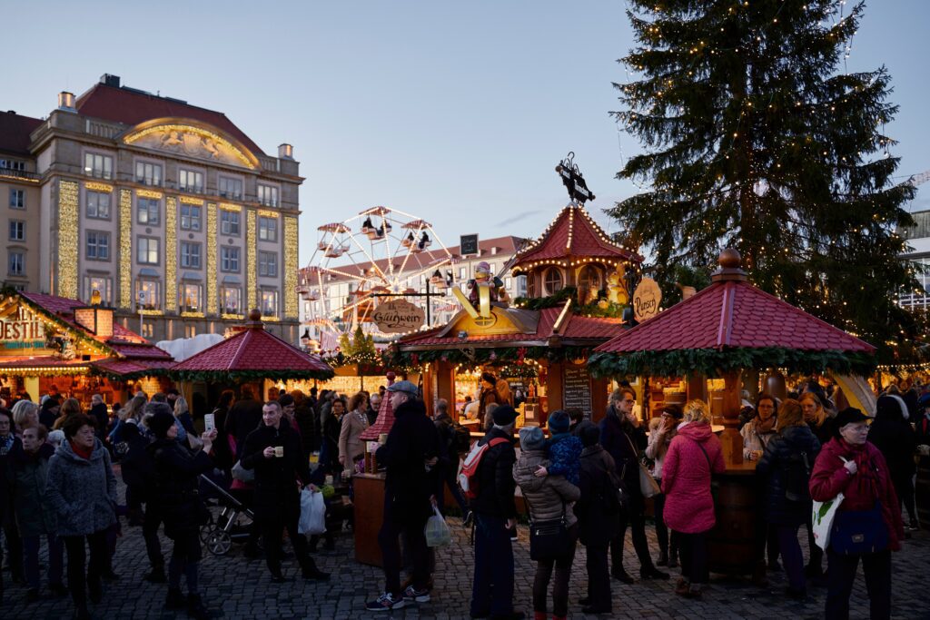 Dresdner Weihnachtsmärkte: Der Dresdner Striezelmarkt 