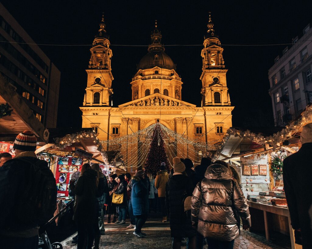 Budapest Christmas Markets: St. Stephen’s Basilica Market
