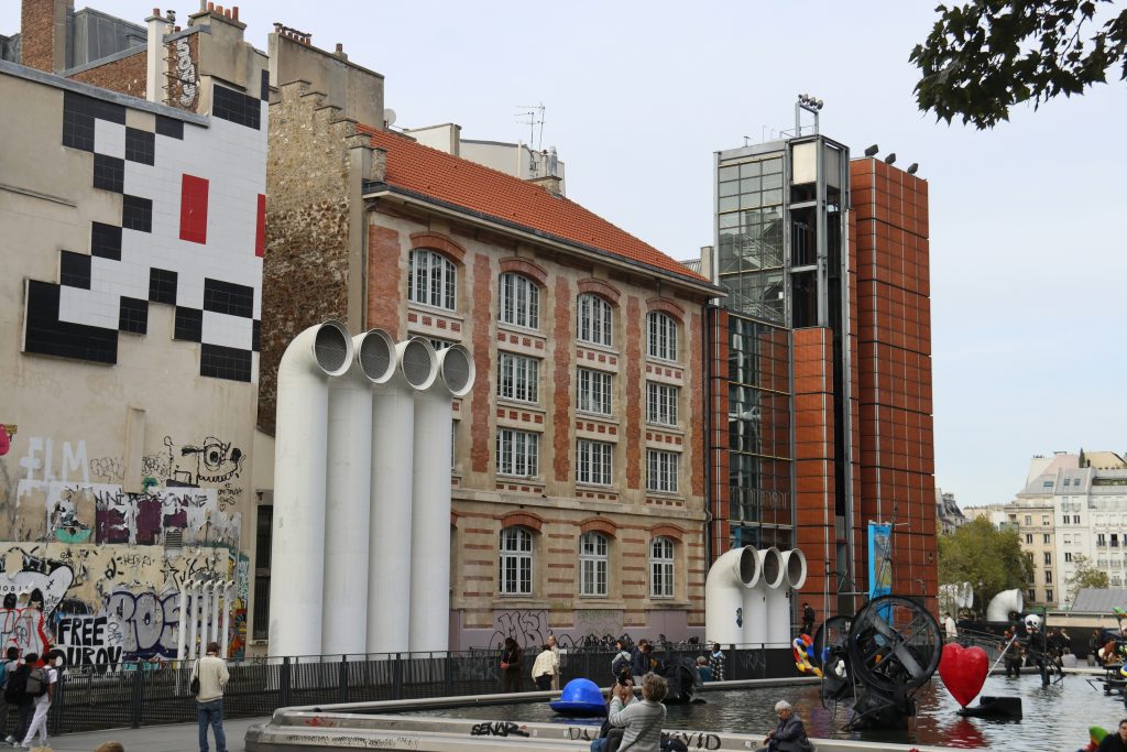 Family trip to Paris: the Stravinsky Fountain next to Centre Pompidou in Paris