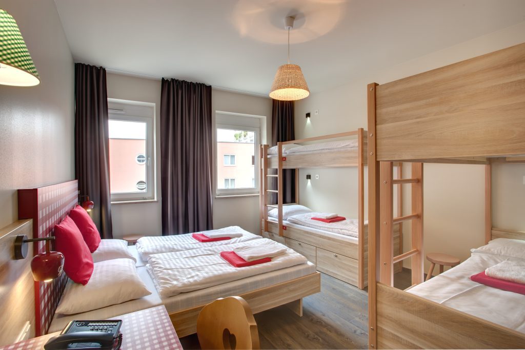 Multi-bed room at MEININGER Hotel Salzburg City Center