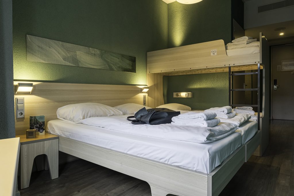 Chambre à plusieurs lits au MEININGER Hotel Amsterdam City West