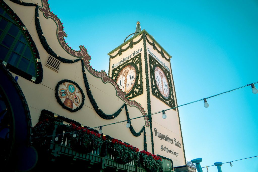 Natale a Monaco di Baviera con bambini: La birreria Augustiner addobbata per Natale