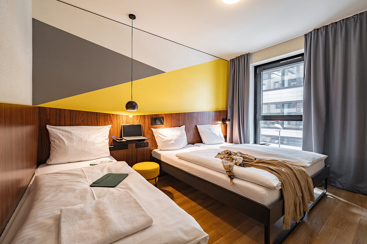 Multi-bed MEININGER Hotel Frankfurt/Main Airport