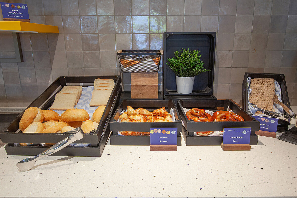 Salle de petit déjeuner MEININGER Hotel München Zentrum