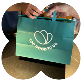 Too Good To Go bag at MEININGER Hotels reducing food waste