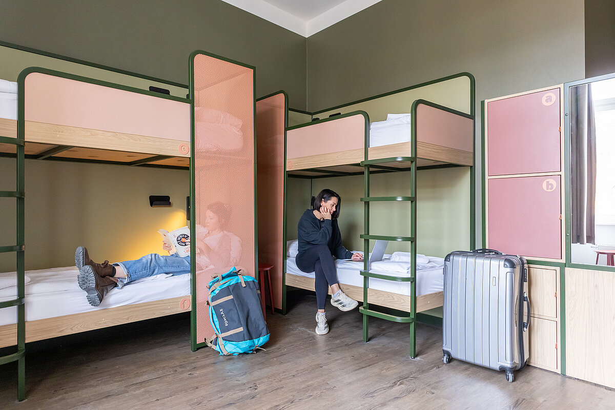 Multi-bed MEININGER Hotel Berlin Mitte "Humboldthaus"