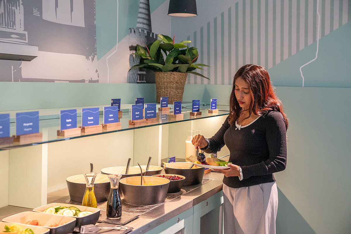 Salle de petit déjeuner MEININGER Hotel Berlin Airport