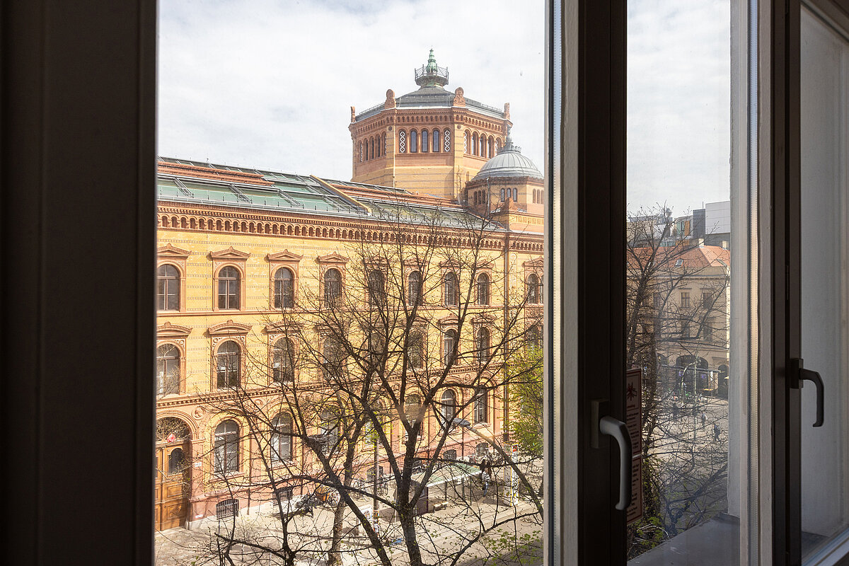 Multi-bed MEININGER Hotel Berlin Mitte "Humboldthaus"