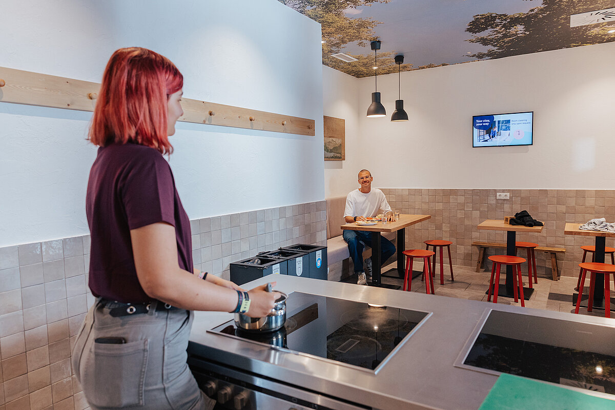 Kuchnia dla gości MEININGER Hotel Salzburg City Center