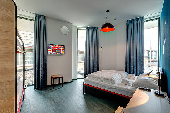 MEININGER Hotel Amsterdam Amstel - Mehrbettzimmer
