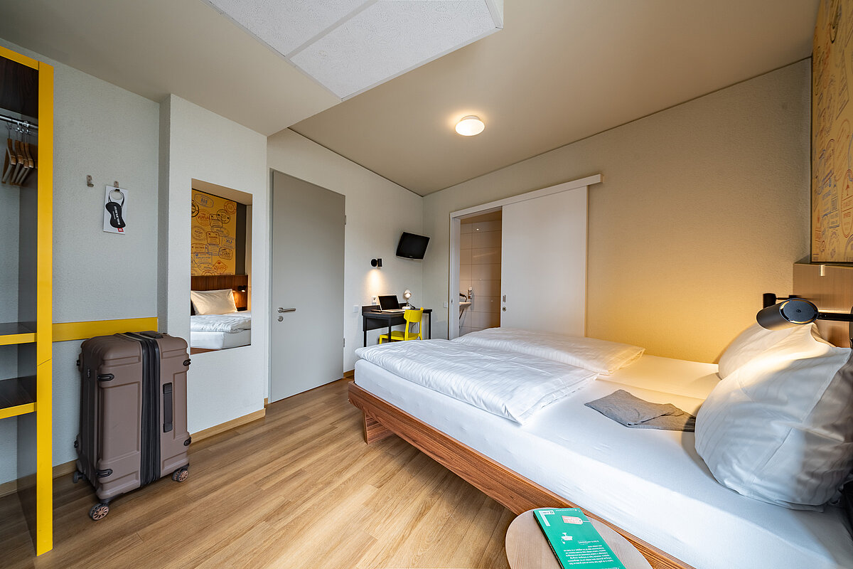 Accessible rooms MEININGER Hotel Frankfurt/Main Airport