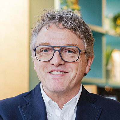 Porträt von Thomas Hageman, COO der MEININGER Hotels