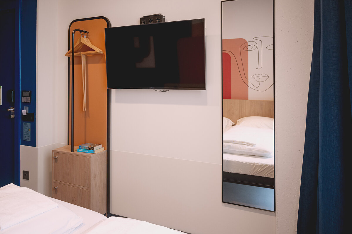 Accessible rooms MEININGER Hotel Barcelona Fira Gran Via
