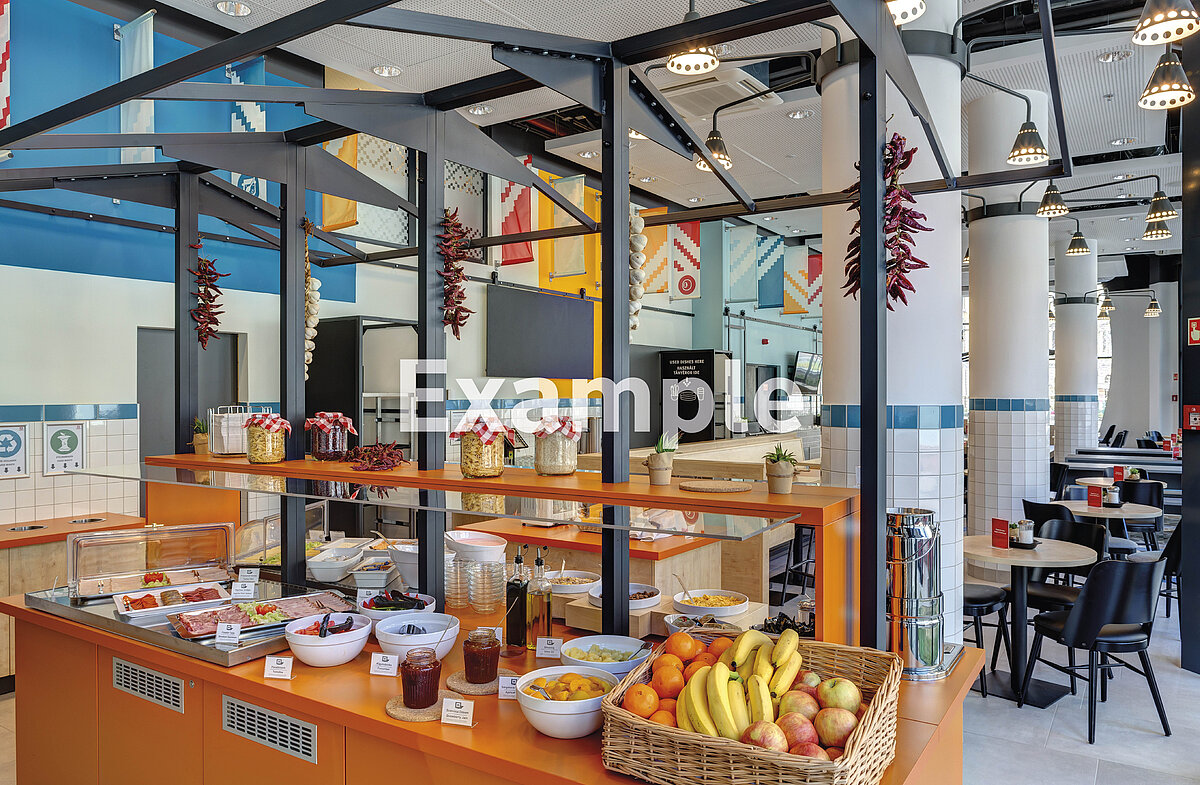 Breakfast room/ Buffet MEININGER Hotel Tel Aviv