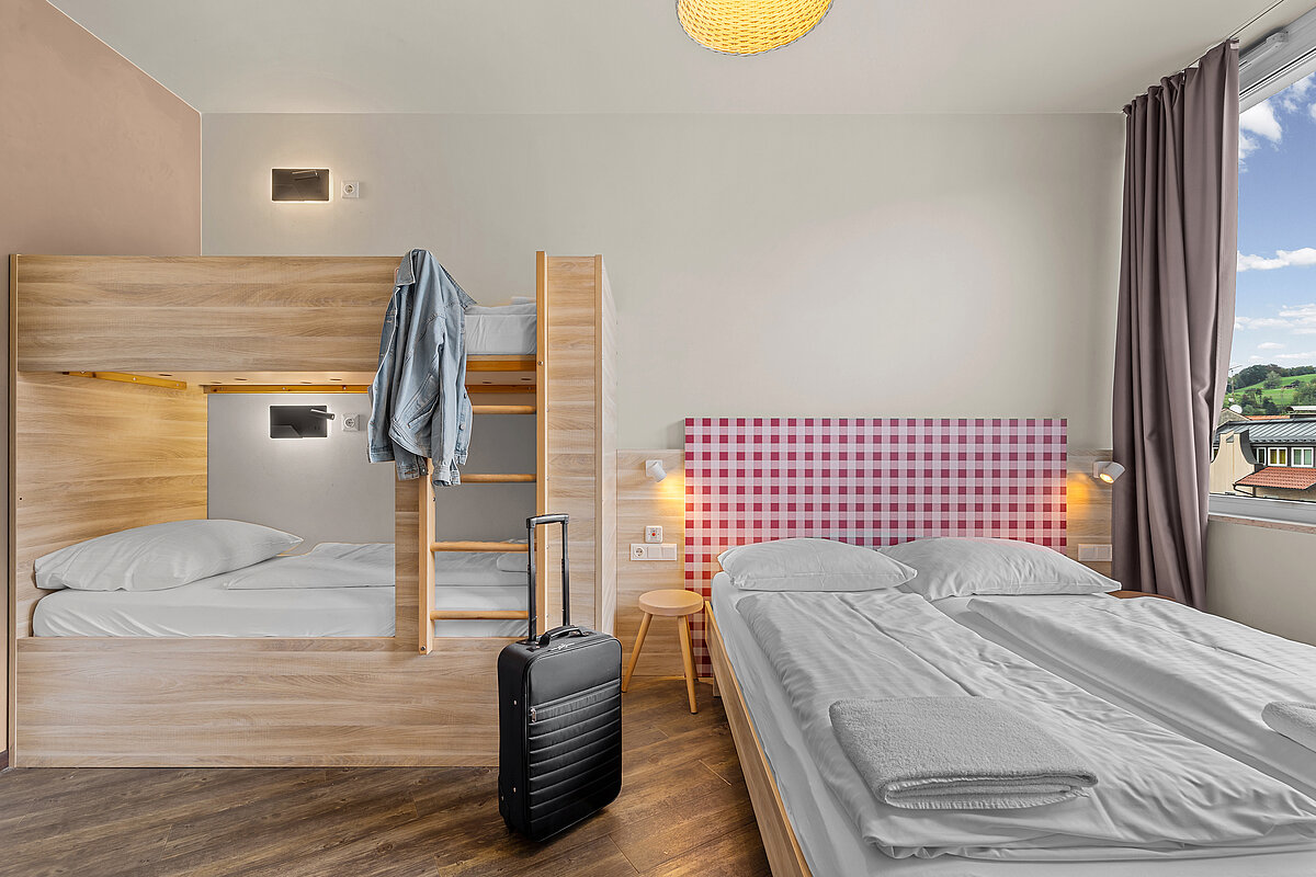 Pokój rodzinny MEININGER Hotel Salzburg City Center