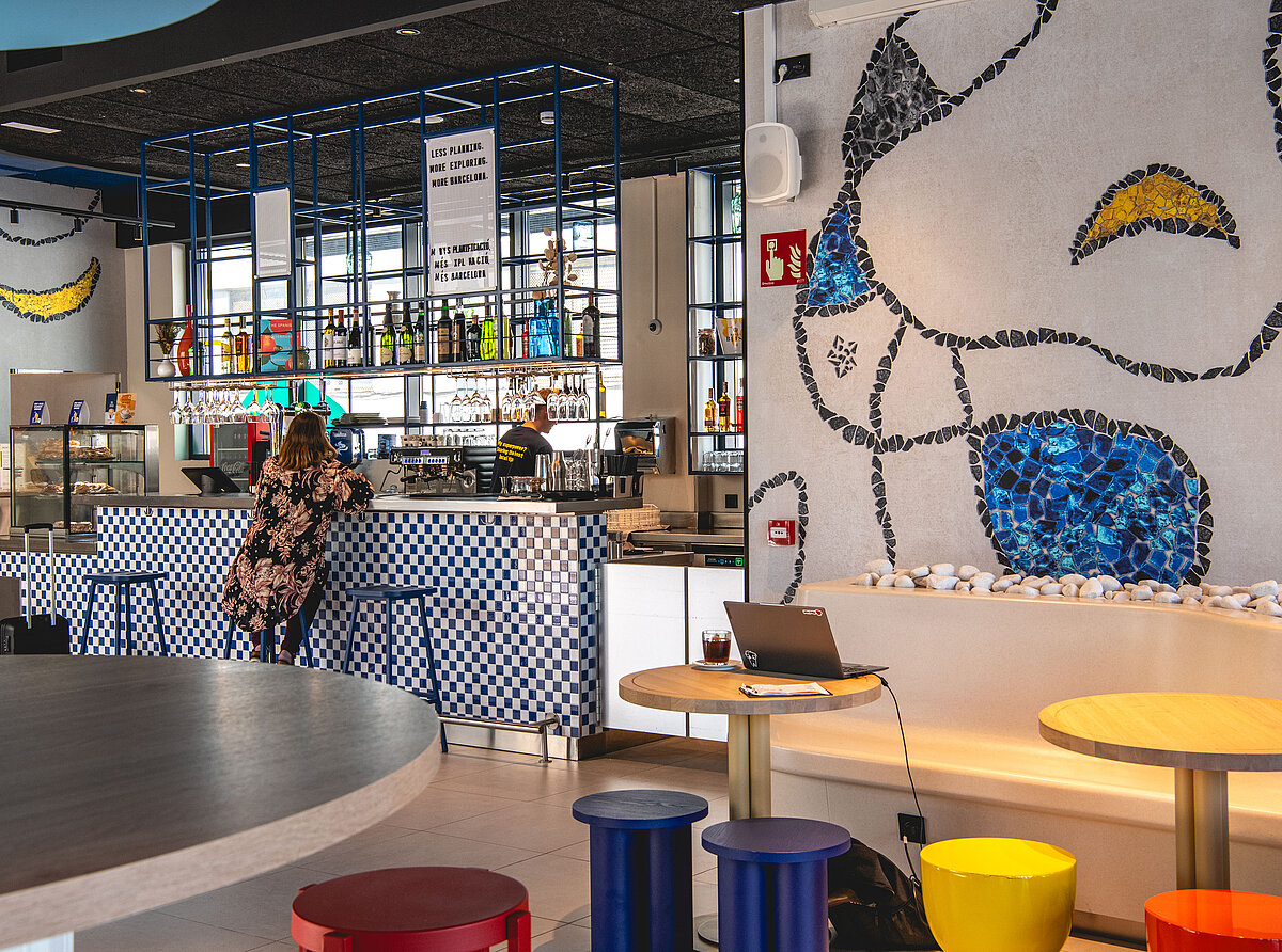 Hotelbar MEININGER Hotel Barcelona Fira Gran Via