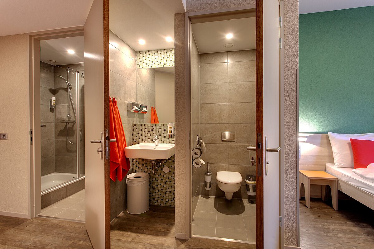 Backpackers Bathroom