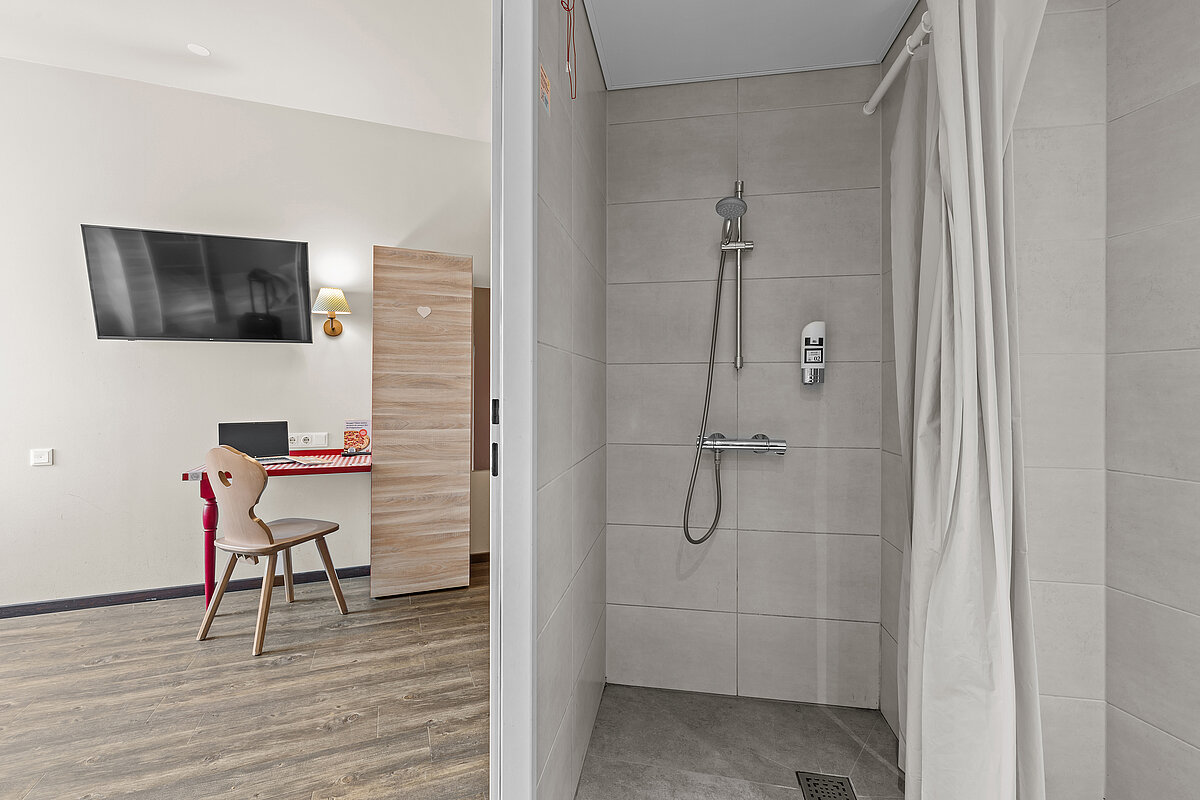 Dostępne pokoje MEININGER Hotel Salzburg City Center