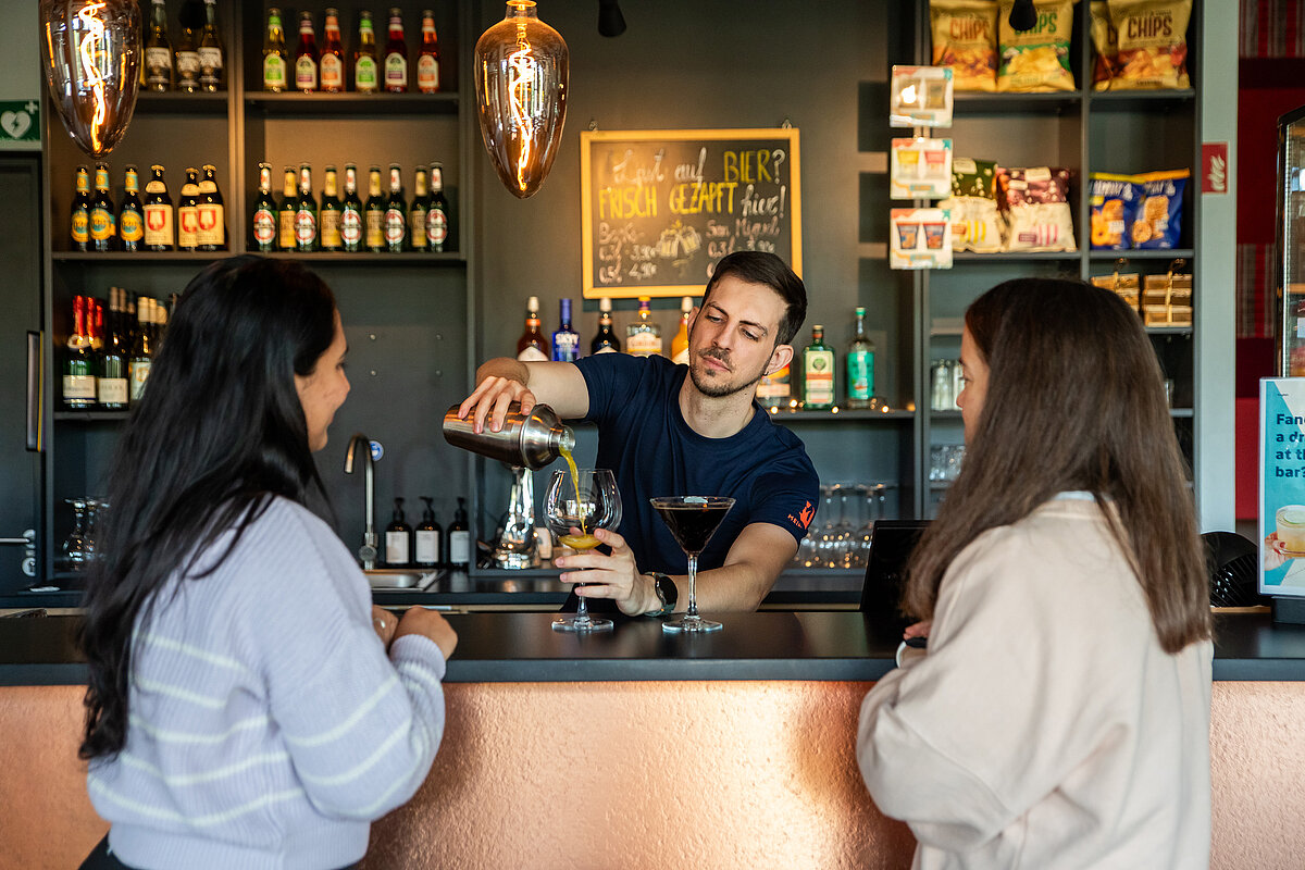 Hotelbar MEININGER Hotel Berlin Tiergarten