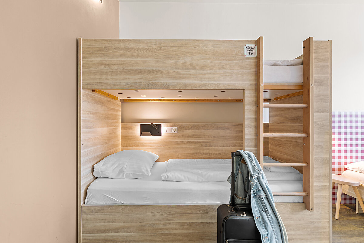 Dormitorium MEININGER Hotel Salzburg City Center