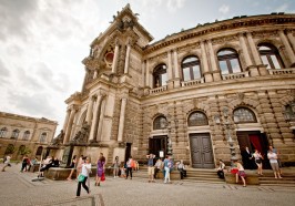 Qué hacer en Dresden - Dresde: entradas para la ópera Semper y visita guiada