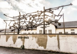 seværdigheder i München - Fra München: Guidet 5-timers tur til Dachau i lille gruppe