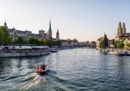 Aktivitäten Zürich - Zürich: 4-stündige Stadtrundfahrt per Fähre, Seilbahn & Bus